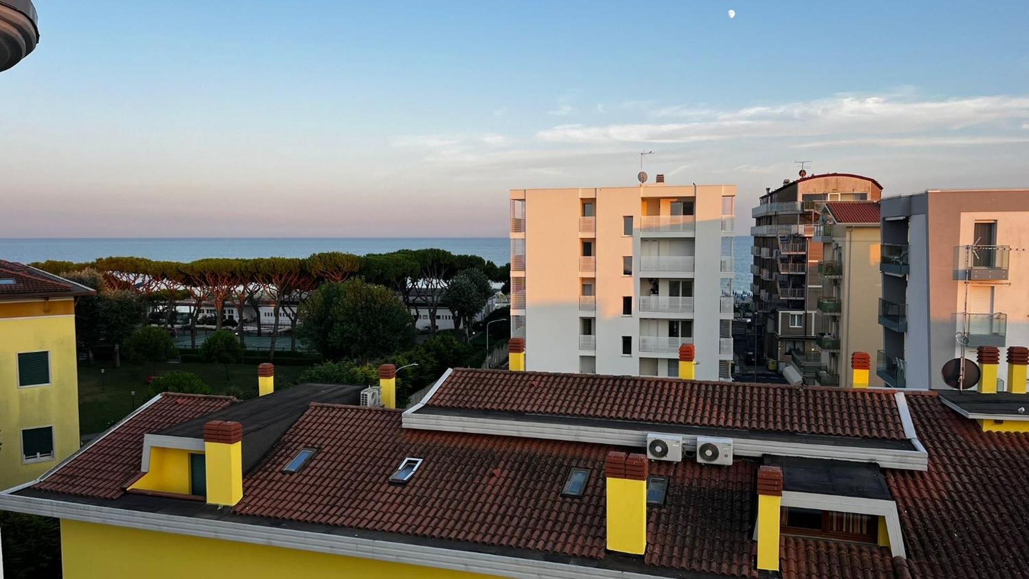 Rooftop Onda Blu Vista Mare - Aria - A 150 Mt Dalla Appartamento