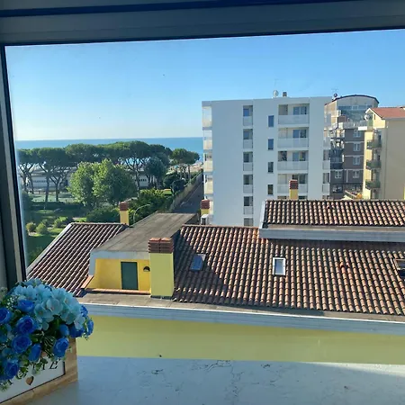 Appartamento Rooftop Onda Blu Vista Mare - Aria - A 150 Mt Dalla Lido di Jesolo