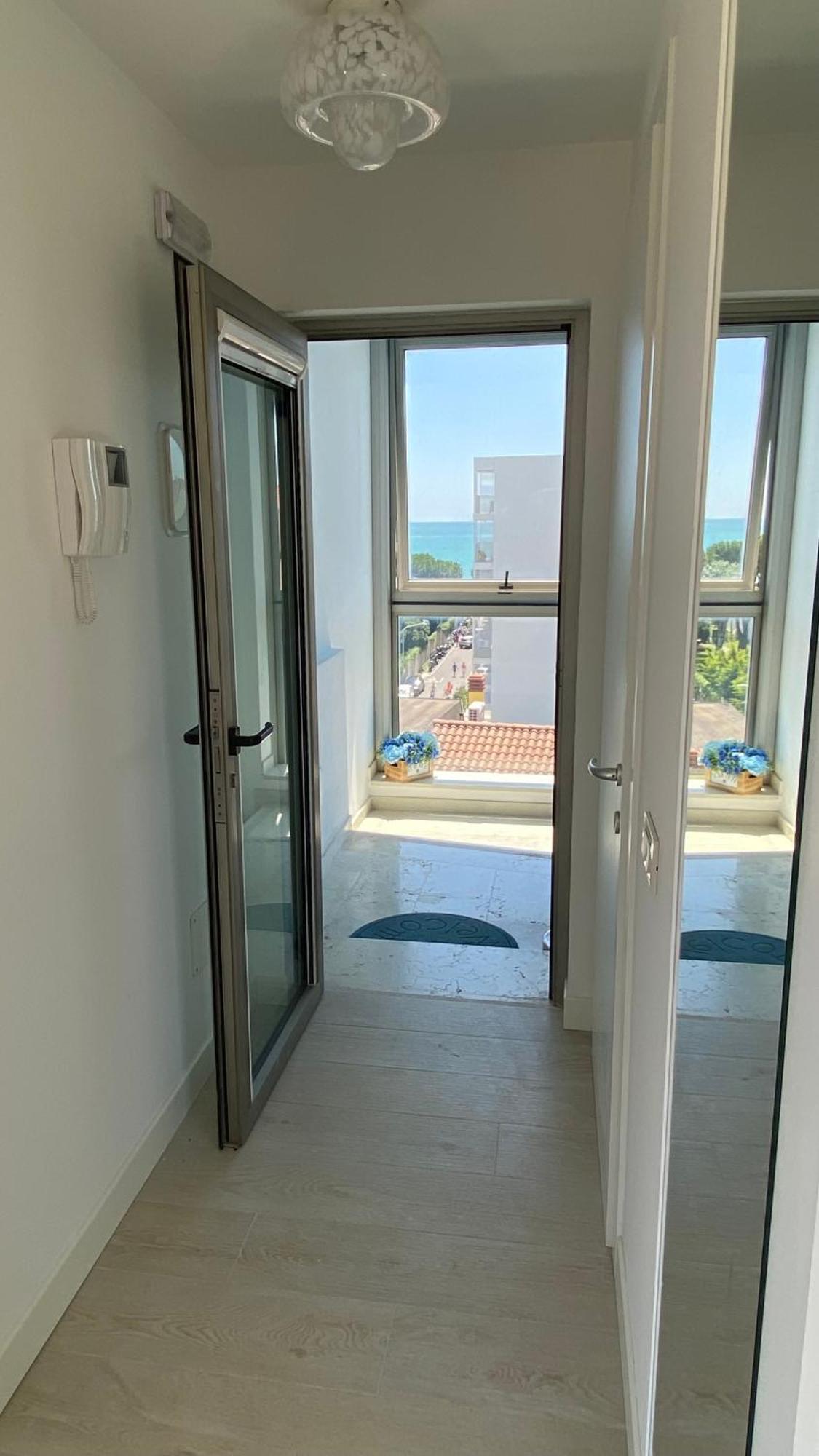 Rooftop Onda Blu Vista Mare - Aria - A 150 Mt Dalla